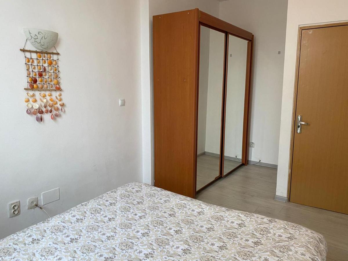Apartament Piata Amzei 1 Boekarest Buitenkant foto