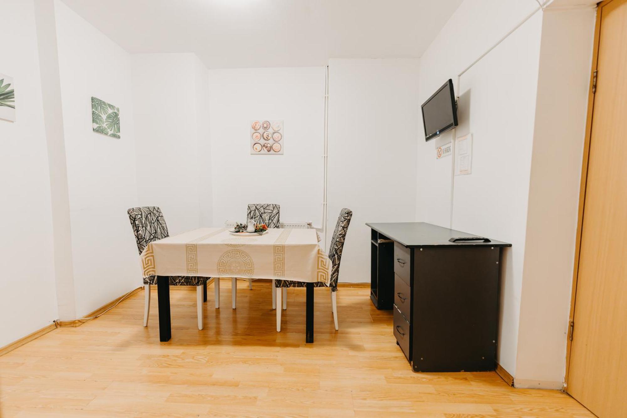 Apartament Piata Amzei 1 Boekarest Buitenkant foto