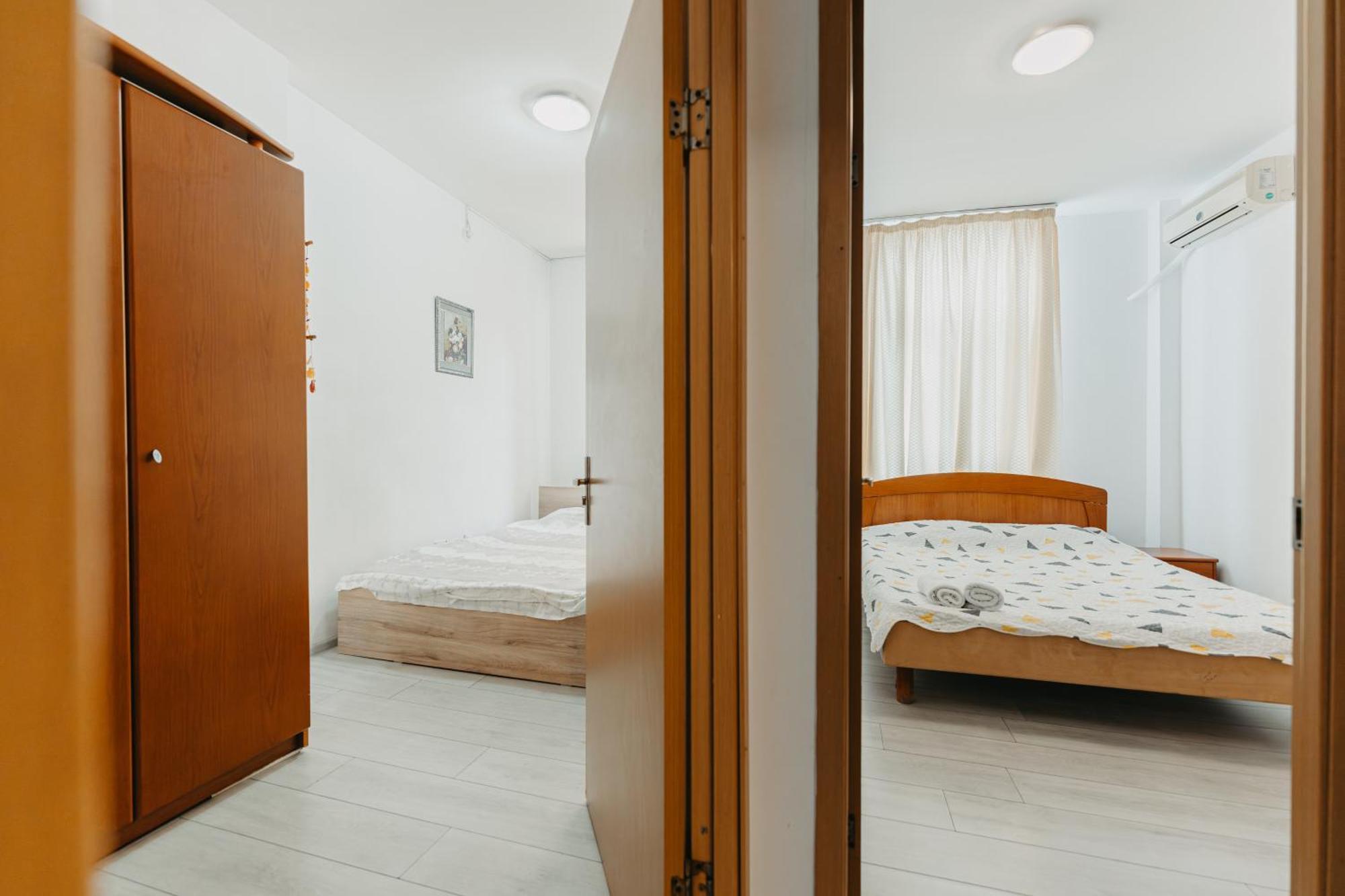 Apartament Piata Amzei 1 Boekarest Buitenkant foto